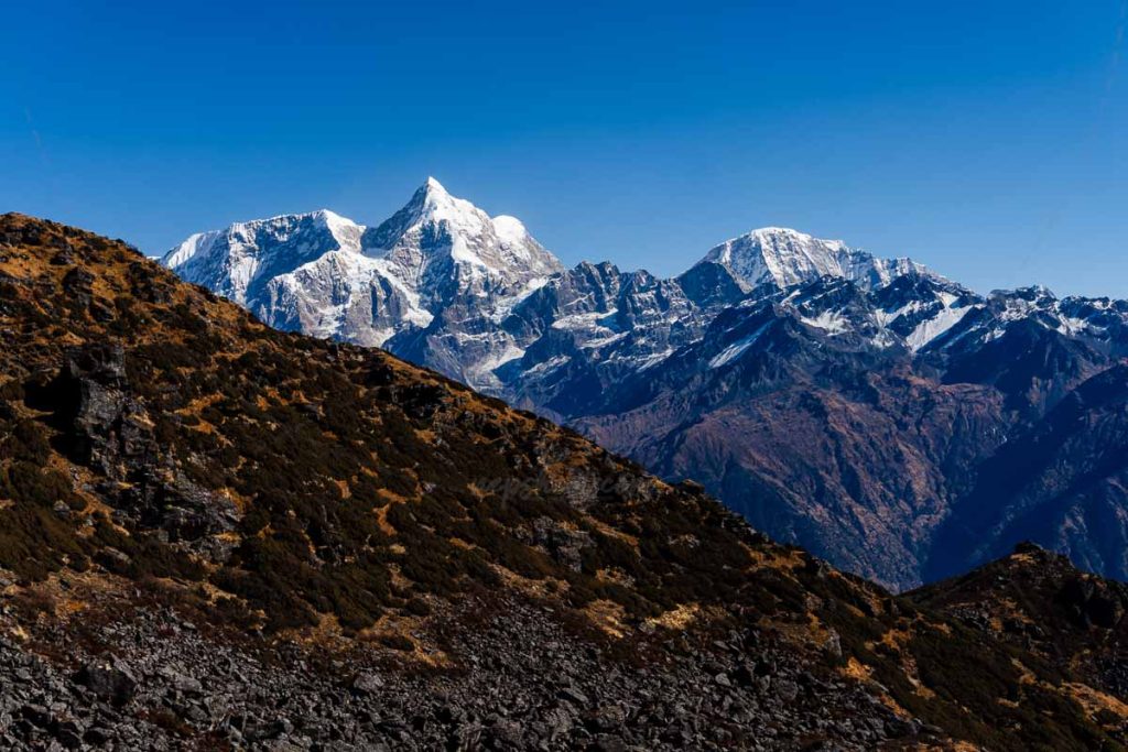 I Walked the Numbur Cheese Circuit and Honestly, I Wasn't Ready for It - Nepal Trail Guide